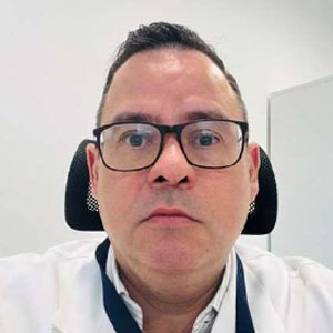 Dr. Regulo Adolfo Valdes Miranda