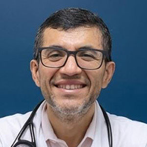 Dr. Elkins Wilson Barrera Marroquin