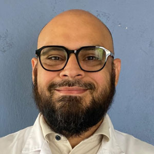 Dr. Jorge Alberto Villeda Peña